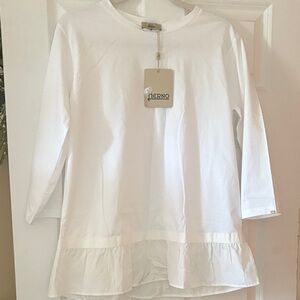 Herno Elegant White Long Sleeve Tee size 48 or women’s 14-16. See pics. NWT